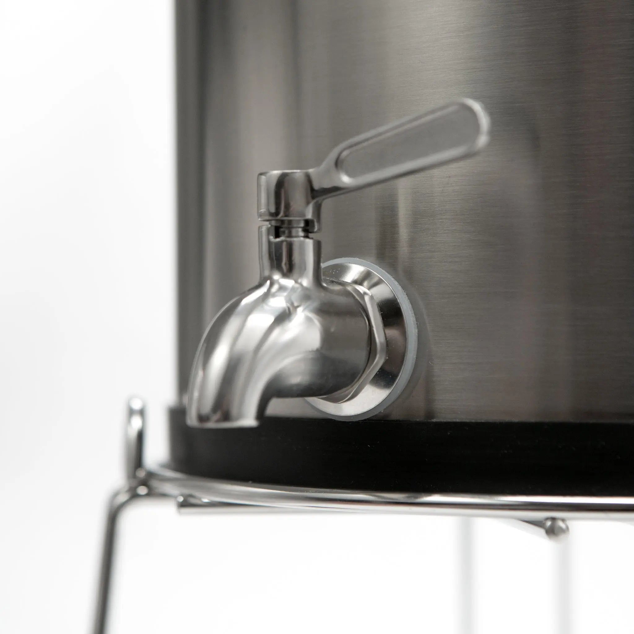 Stainless Steel Gravity Countertop Water Filtration System - 2 Sizes 2.4 and 3.3 Gallon using Nano Technology - Water Pure Technologies, Inc.